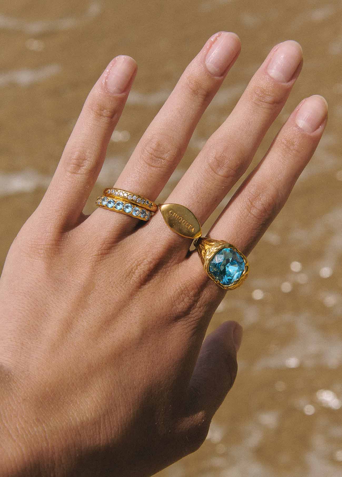 Anillo Dolores Blue Oro Macizo - Image 2