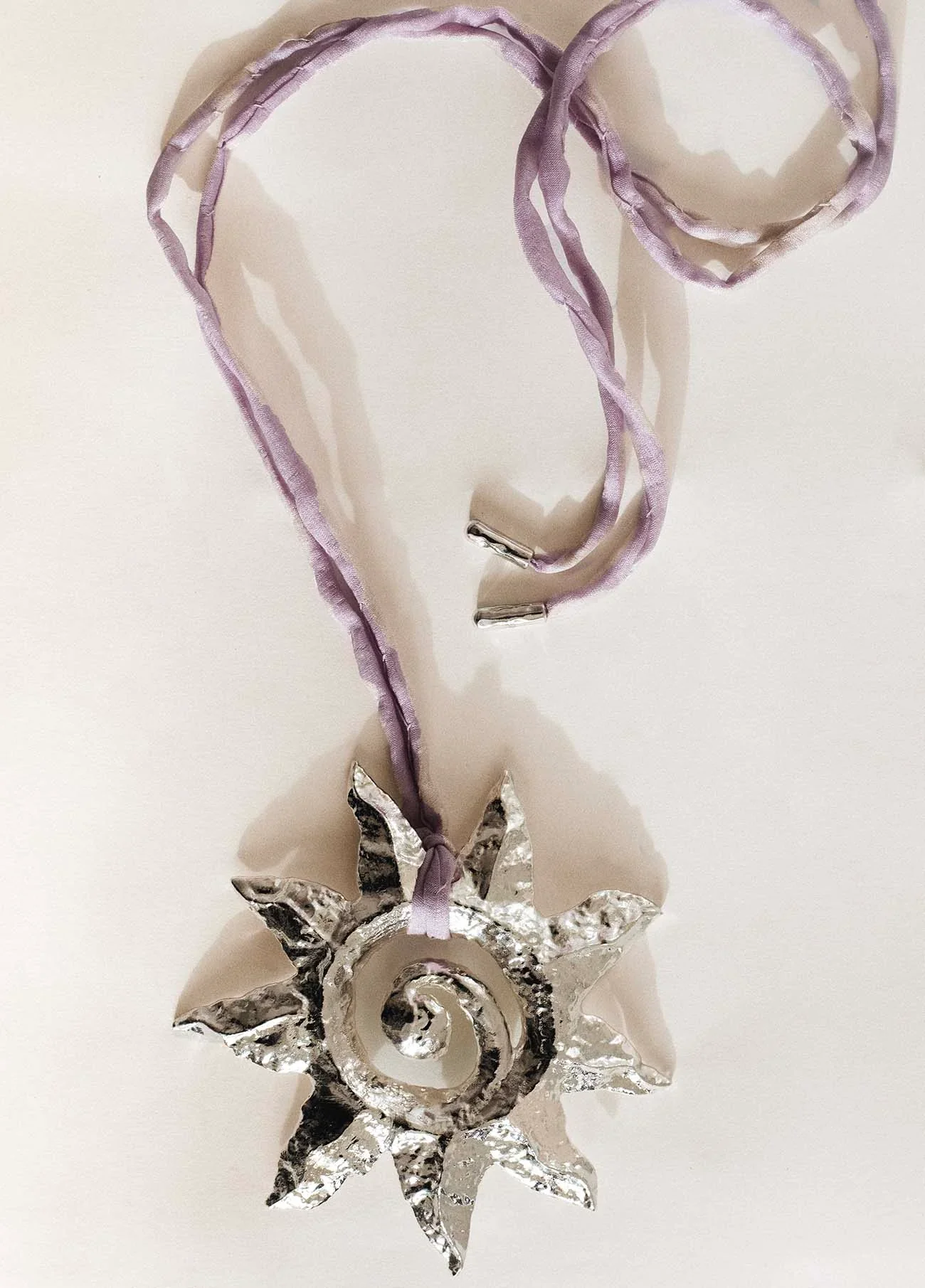 Collar Icaro Lila - Image 4