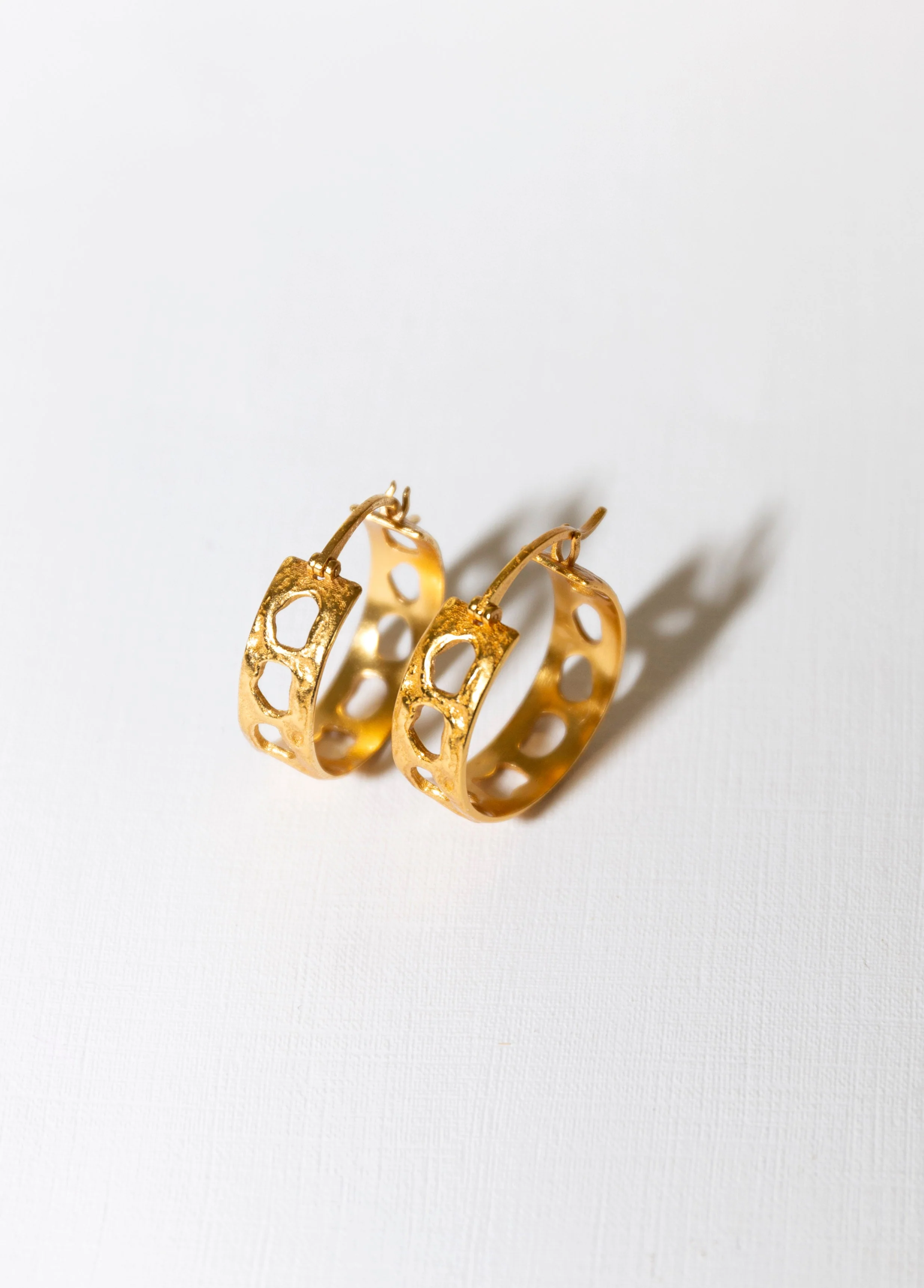 Pendientes Aro Olimpia Oro Macizo - Image 6