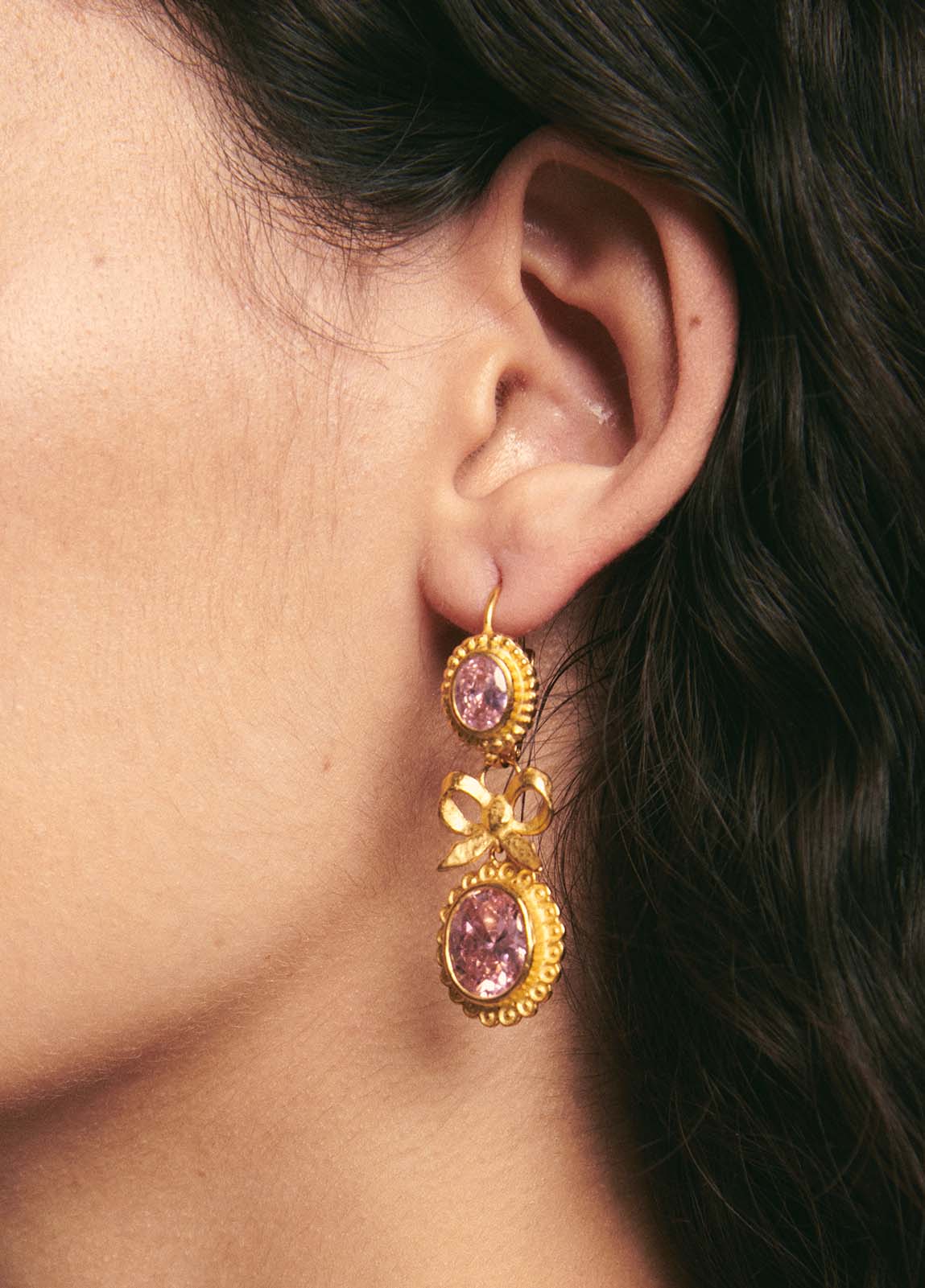 Pendientes Isabelinos Rosa - Image 3